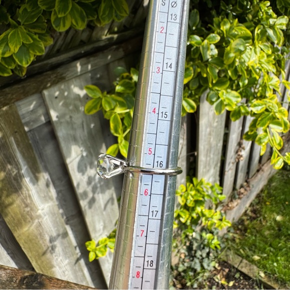 UNCAS Solitaire Ring Silver Engagement CZ Size 5.5 Vintage - Picture 10 of 10